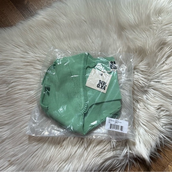 SER.O.YA Dahlia Set In Green - Picture 2 of 3